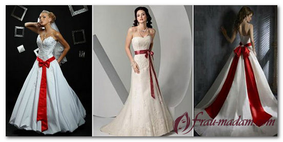 свадебное платье с красными элементами фото
