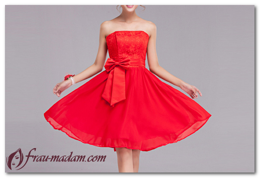 Маленькое красное платье: как и с чем носить?