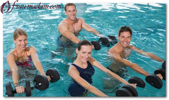 физические нагрузки при плавании какие упражнения делать в воде как часто ходить в бассейн как плавание влияет на фигуру 